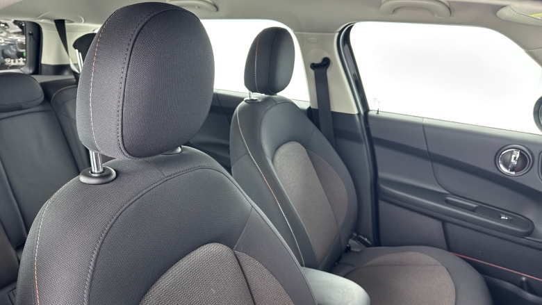 MINI Countryman 1.5 C Classic 5dr Auto Petrol Hatchback